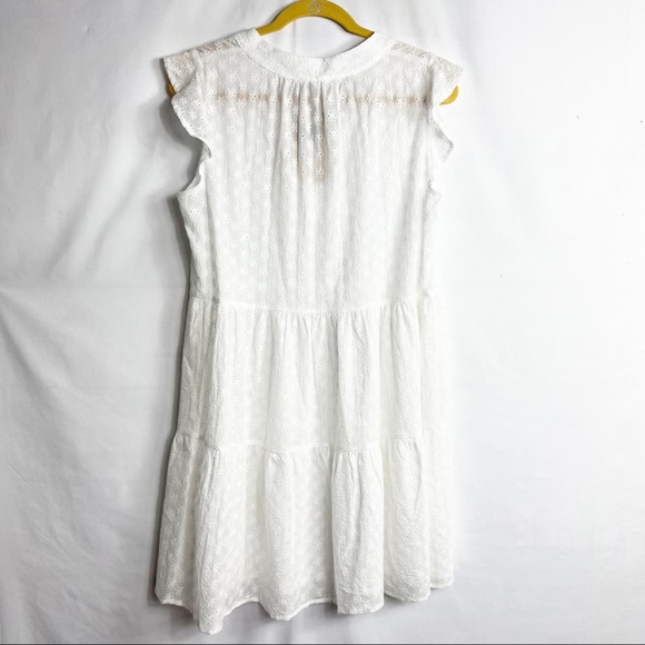LABEL OF LOVE White Eyelet Short Sleeve Dress NWT Medium - Picture 6 of 6